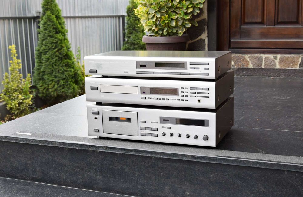 Linie Yamaha deck KX-330 + cd player CDX-530E + tuner TX-340