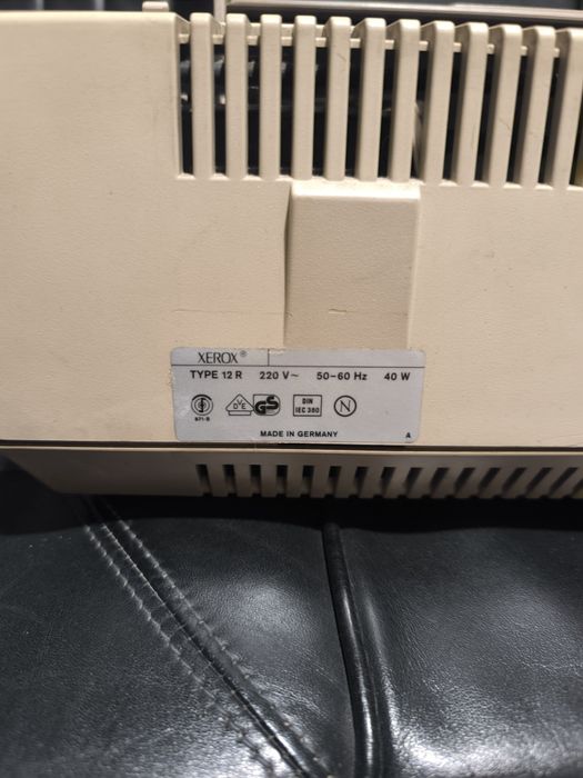 Ретро Електрическа пишеща машина Xerox 6000 RX (Модел 6001) – Работеща!