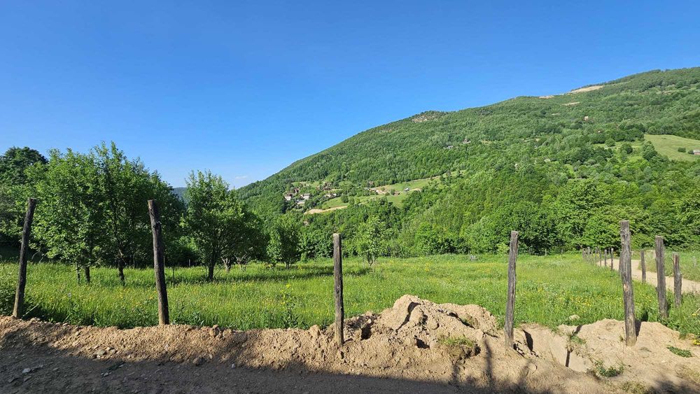 Teren intravilan – Muntele Rece | 1.812 mp | Priveliște panoramică