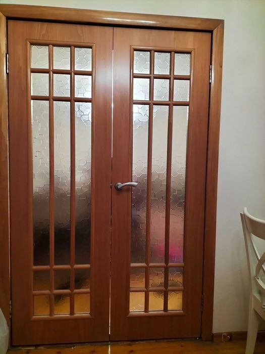 Продаются б/у двери