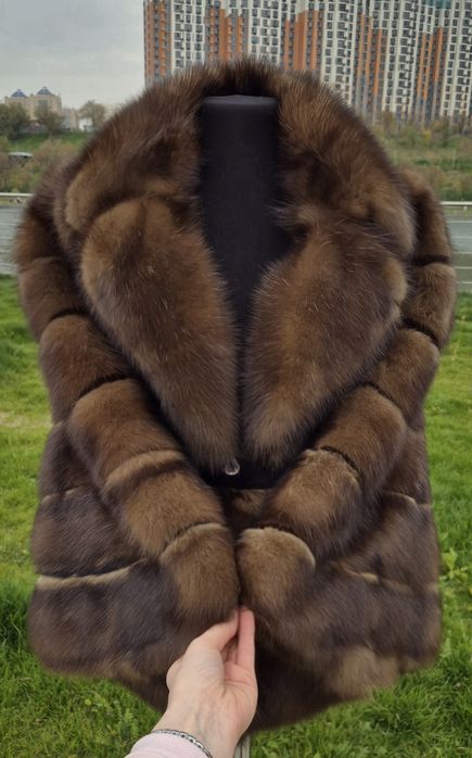 Продам  шубу Соболь
