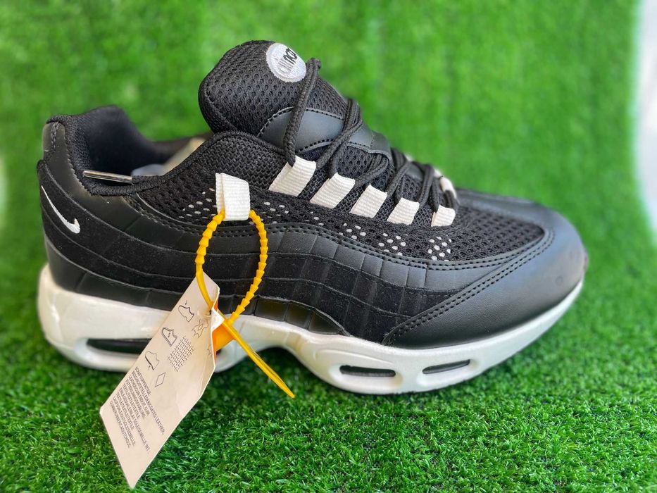 Nike air max 2 цвята