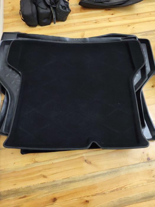 Полик для Жентра в отличном состоянии