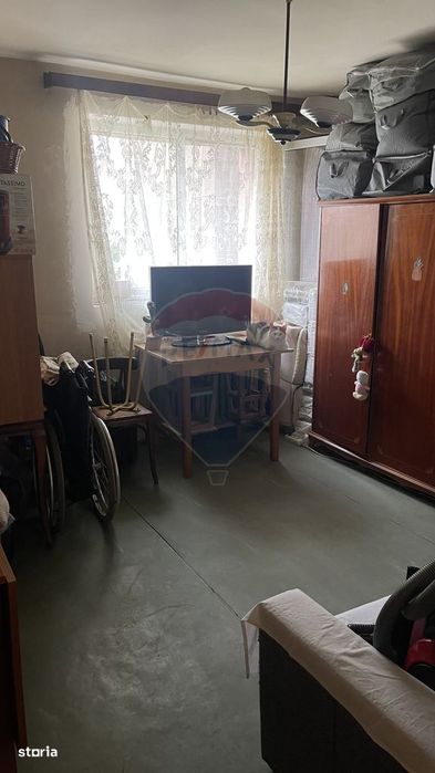 DE VANZARE Apartament 2 camere decomandat Piața Progresul