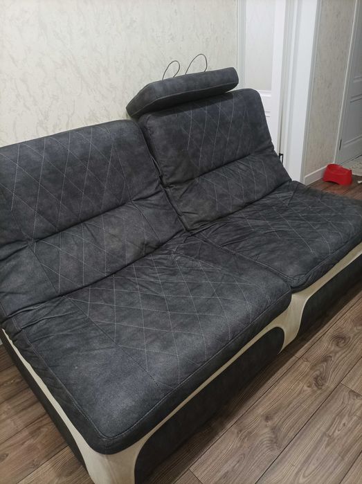 Диван сатылады.Таза.укыпты усталган