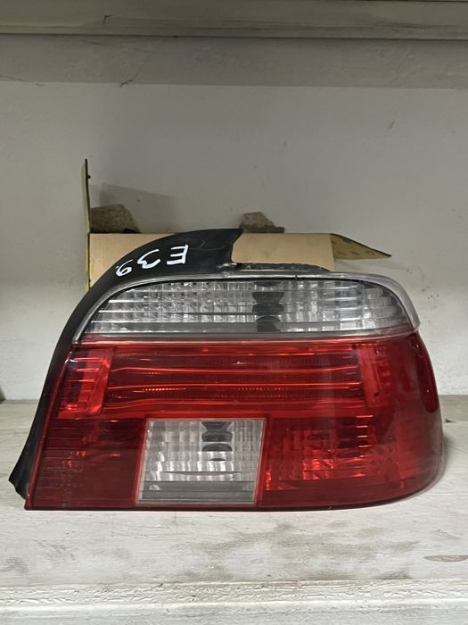 Продам задние Фары бмв е39
