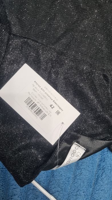 Продам новое платье