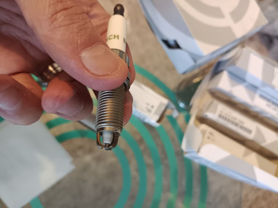 Свечи зажигания БМВ Х6 Е71 Х5 Е70 F15 F16 F02 F10N54 N55