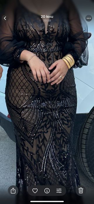 Официална черна рокля