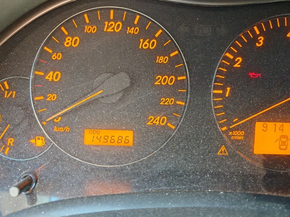 Toyota Avensis 1.8 benzina motor aspirat