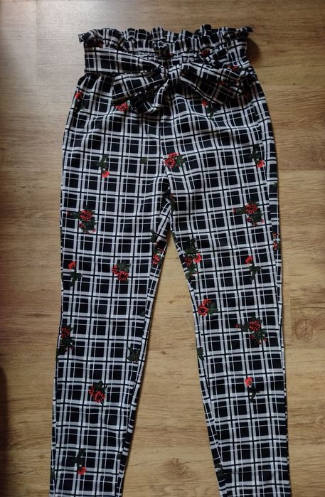 Ефектен дамски панталон