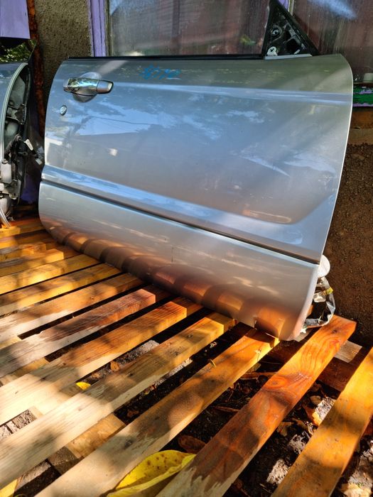 Двери на Subaru Forester Sg