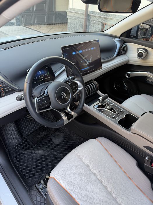 Byd yuan plus 5 pozitsiya full