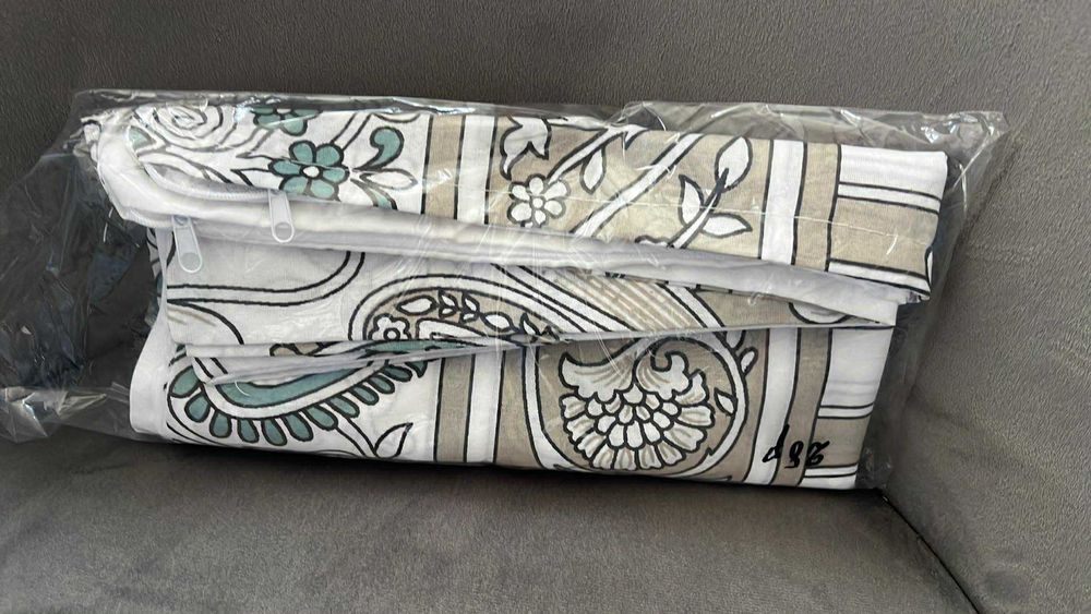 Продавам калъфки за възглавници с цип