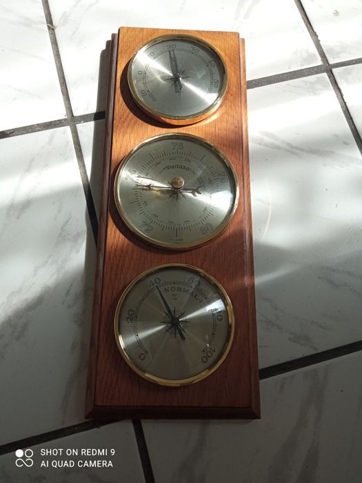 Колекция немски барометри.