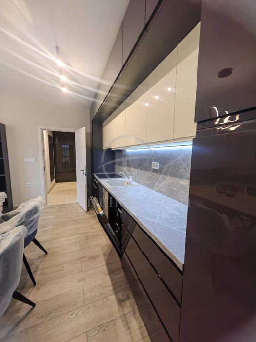 Продава се Двустаен апартамент в Пловдив, Христо Смирненски - 98 кв.м за 1860 €/кв.м - Снимка #3