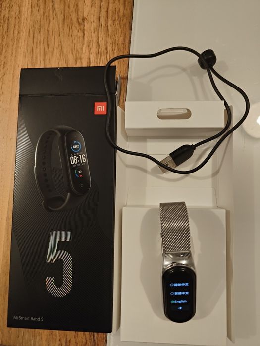 Mi Smart Band 5 .