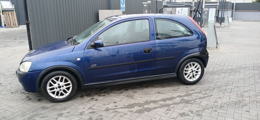 Opel Corsa 2003 benzină, 1.000 € — imagine 2