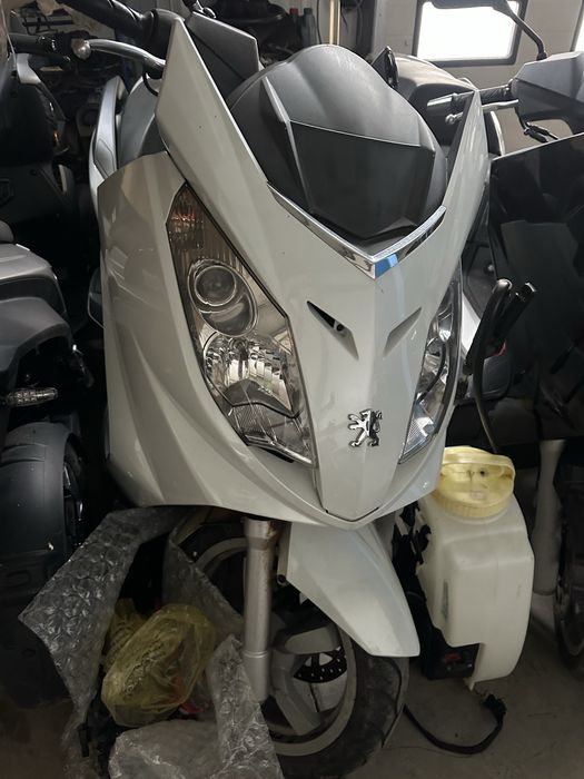 Peugeot Satelis 250c  2012