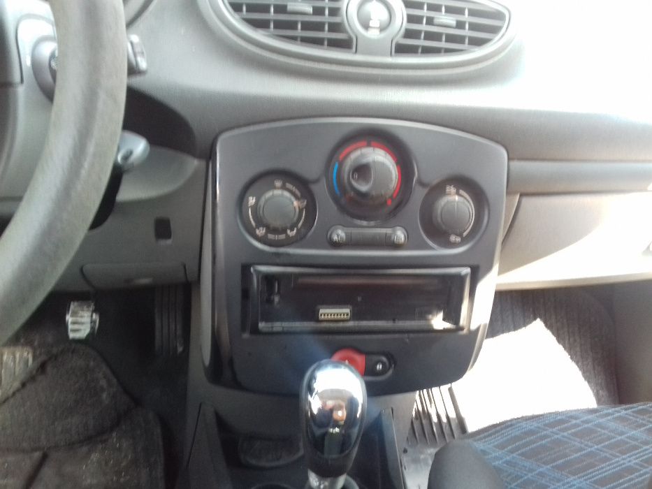 Рено Клио-1.5 дизел/70к.с./05г-на части