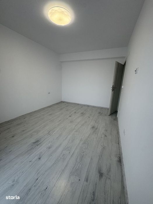 Apartament de vânzare et 3, bloc Libertății, lângă Parcul Libertății