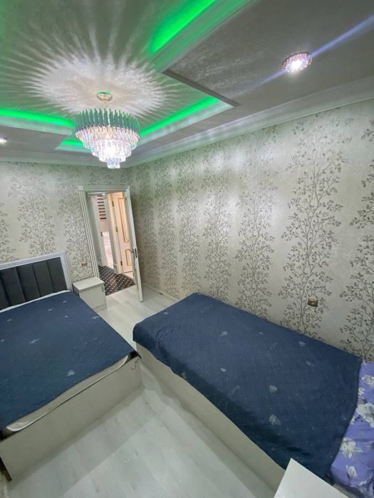 Chorsu bozori ro'parasi