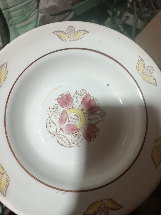 Продам торелки разные