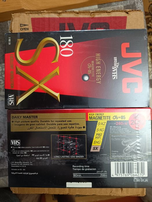 Новые VHC касеты JVC sx-180