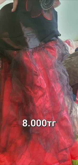 Нарядные платья на 8-10 лет