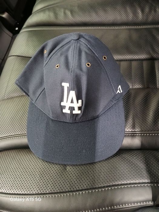 Шапка козерка League