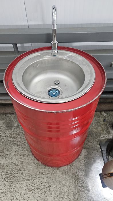 Сдам в аренду новый бокс, склад.