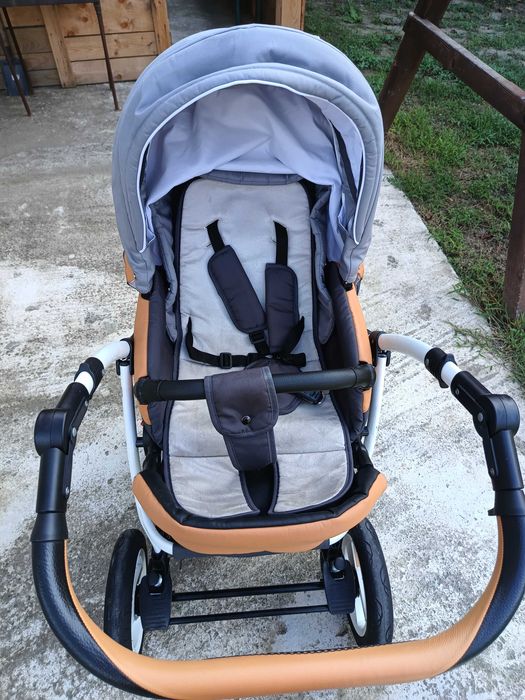 Cărucior pentru copii