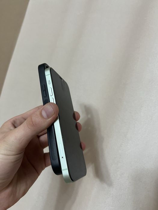 Iphone 12 в отличном состоянии