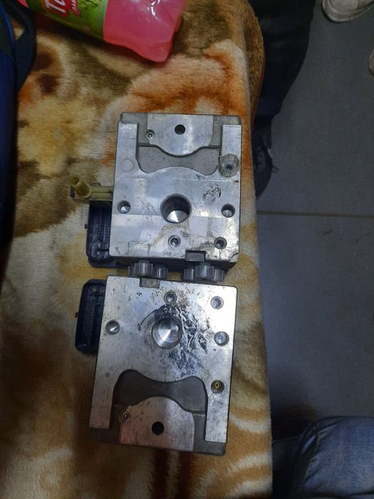 Продам блок АБС.