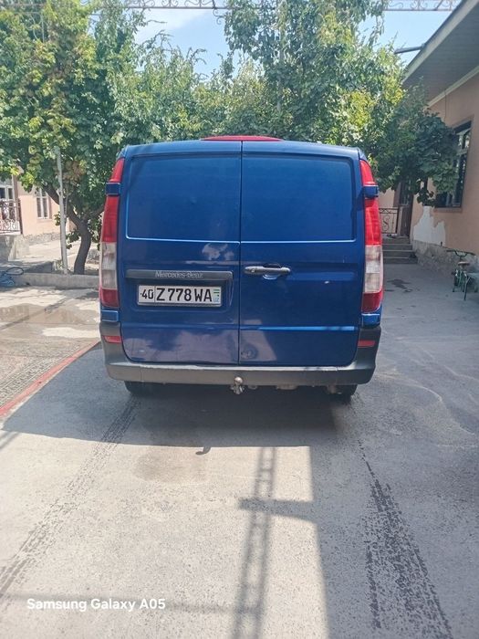 Вито мерседес бенз