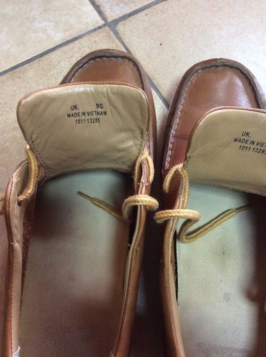 Нови оригинални обувки Clarks , Geox  номер 43.