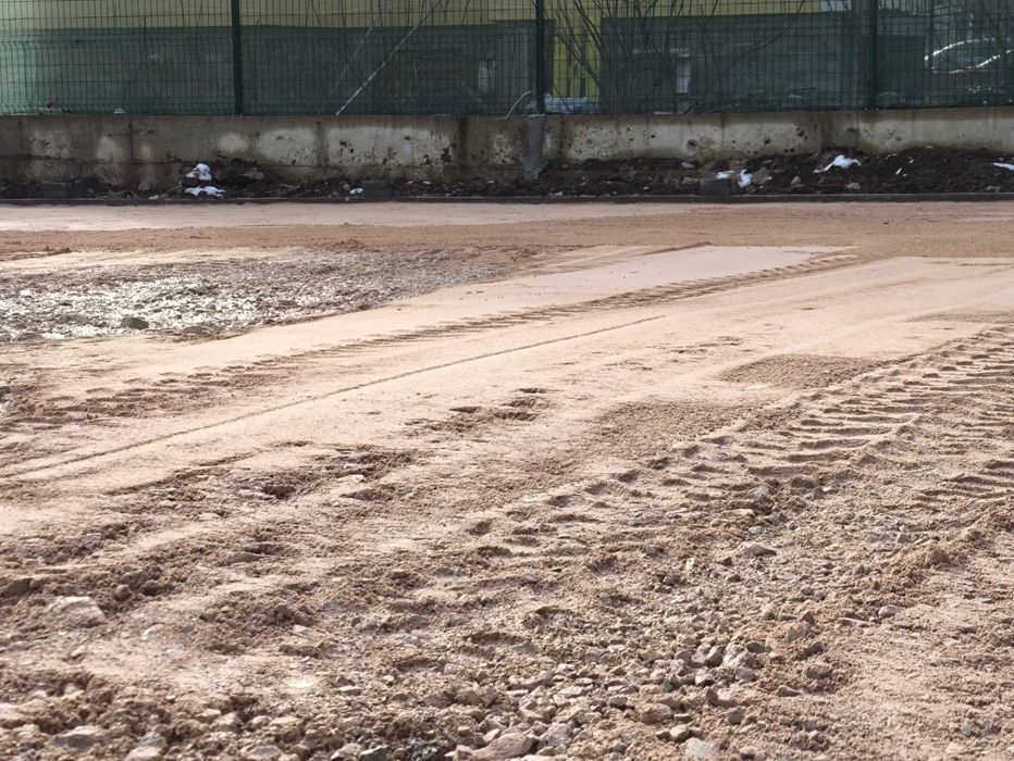 Услуги с Мини багер, бобкат/ челен товарач/кран/самосвал