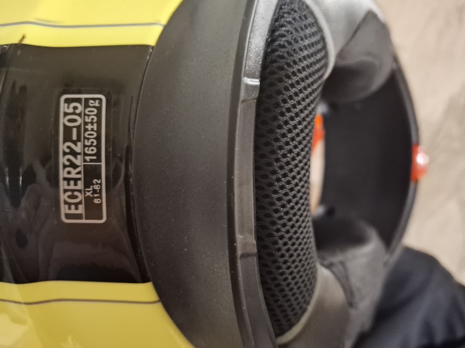 Мото каска,каска за мотор