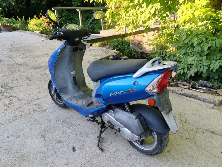 Kymco скутер много добро състояние