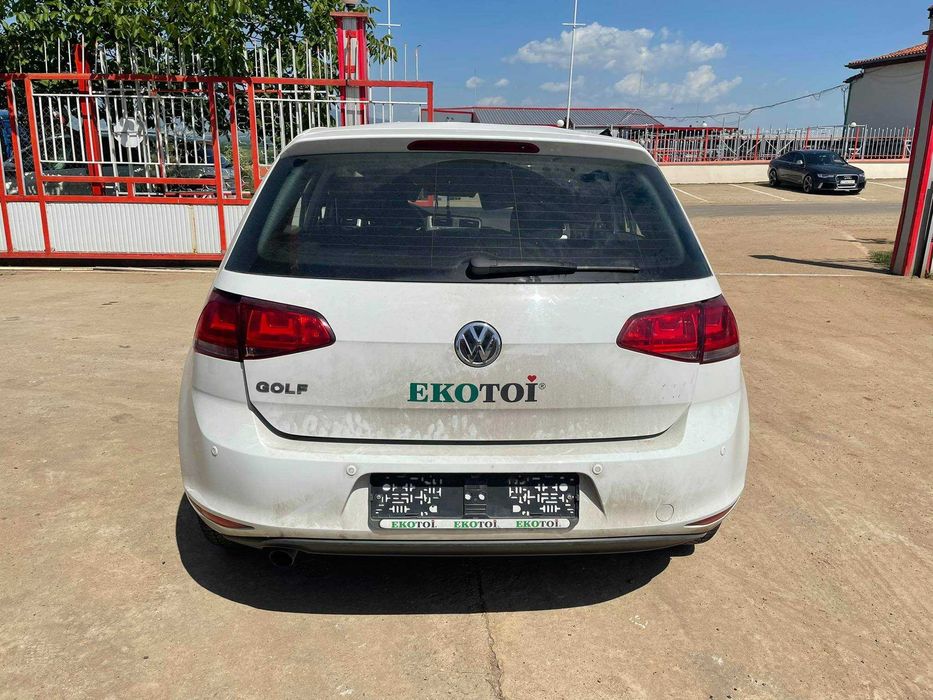 VW Golf 7 1.6 дизел 105к.с.