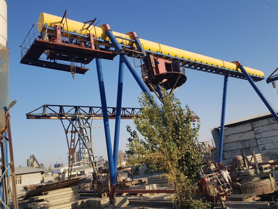 Трубный Козловой кран