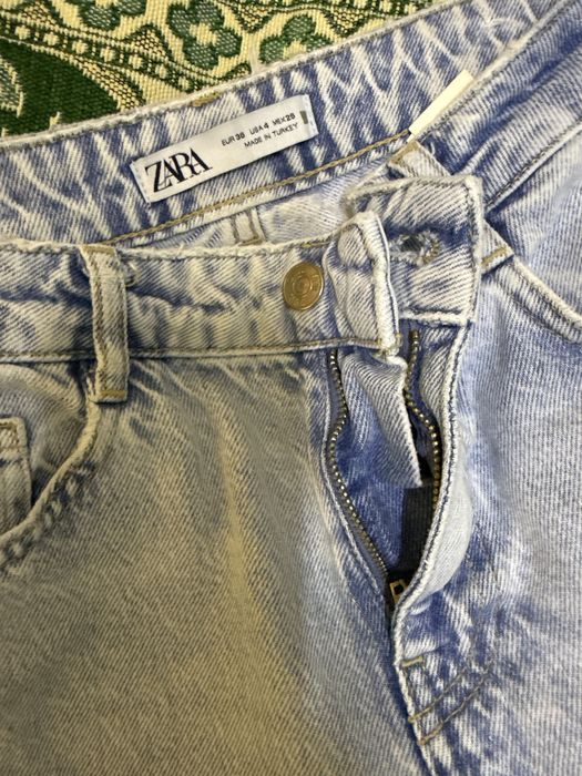 продам джинсы  Zara