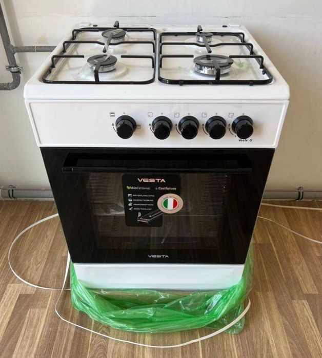 Продам газовую плиту