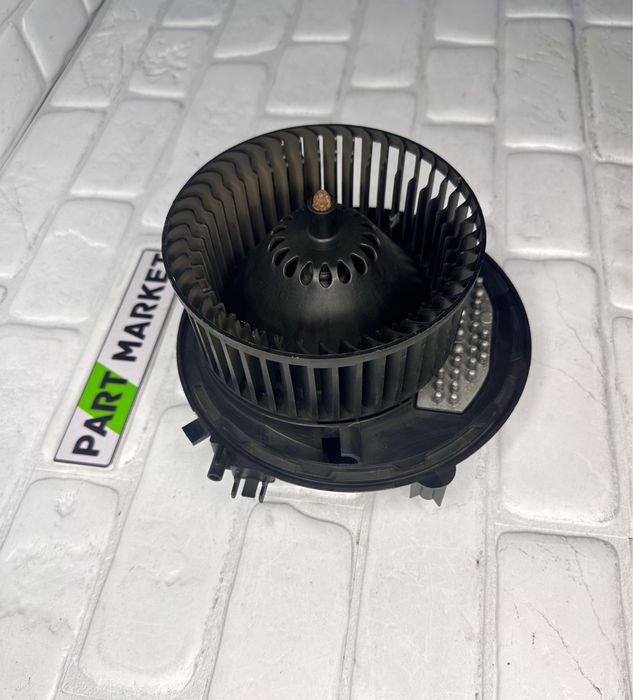 Вентилатор парно AUDI A3 8V 5Q1819021E 5Q0907521C