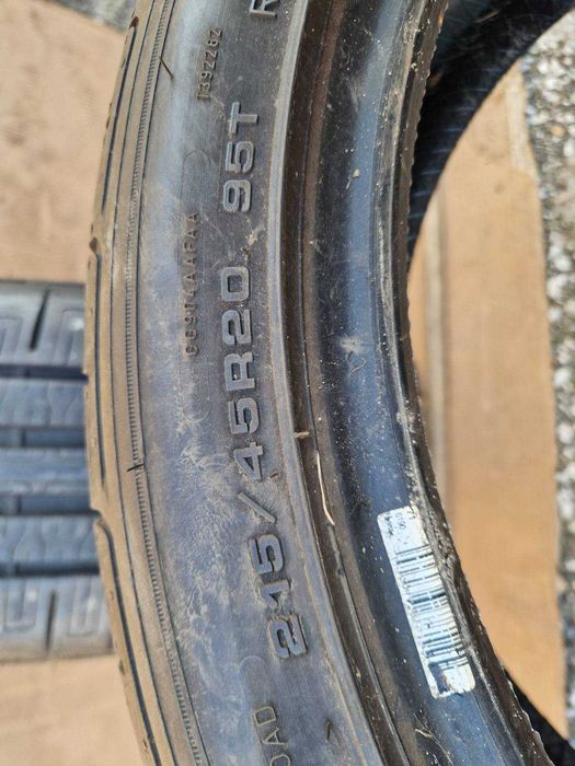 2 Goodyear R20 215/45 Летни гуми  DOT4922