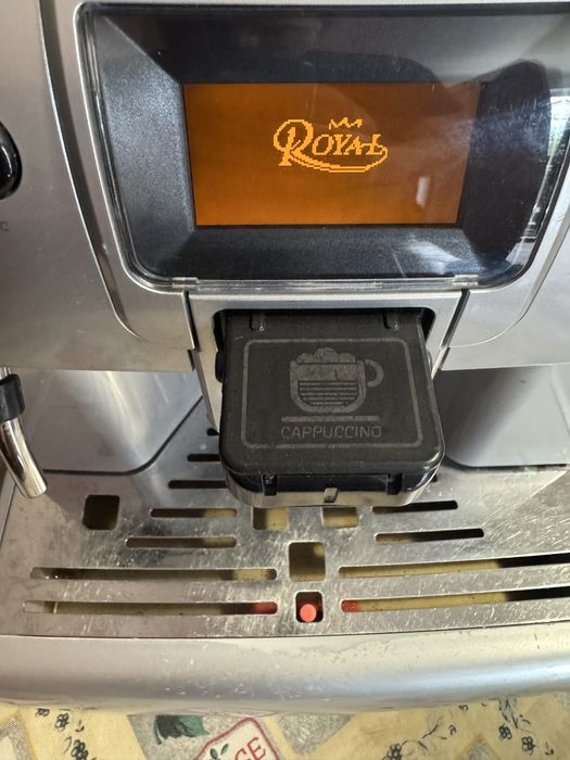 Кафемашина saeco royal capuchino