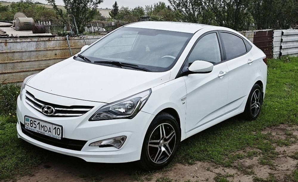 Продам Hyundai Solaris 2015
