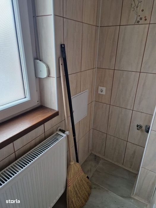 Proprietar – apartament 3 camere, 80 mp, etaj 2/2 strada Republicii