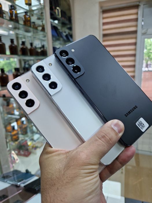 Samsung S22Plus 256GB