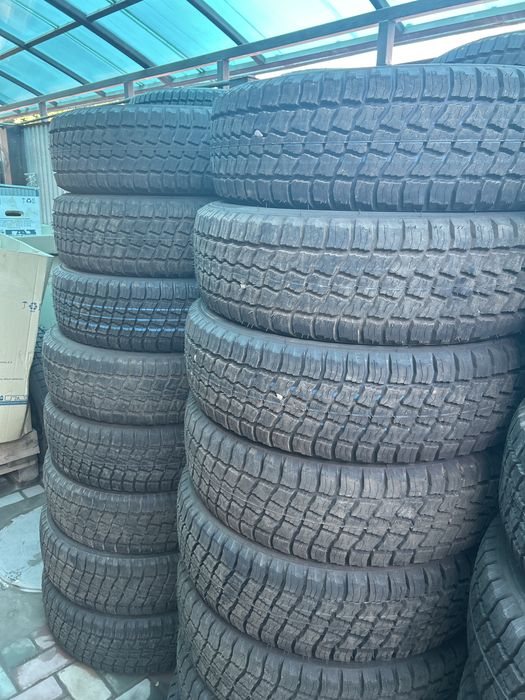 Продам и покрышки безкамерные